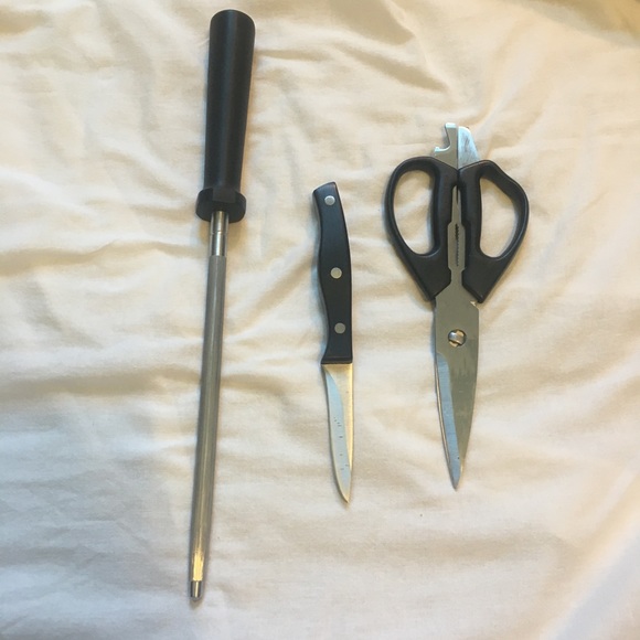 Chicago Cutlery Metropolitan High-Carbon Blade Block Knife Set (15-Piece) - Picture 9 of 14